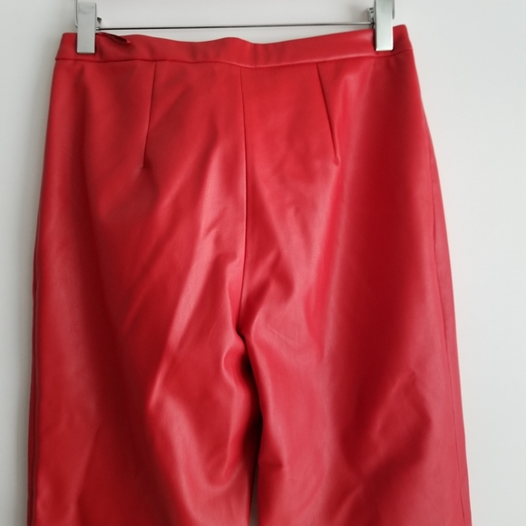 Faux leather looking red high rise pants - Picture 2 of 8